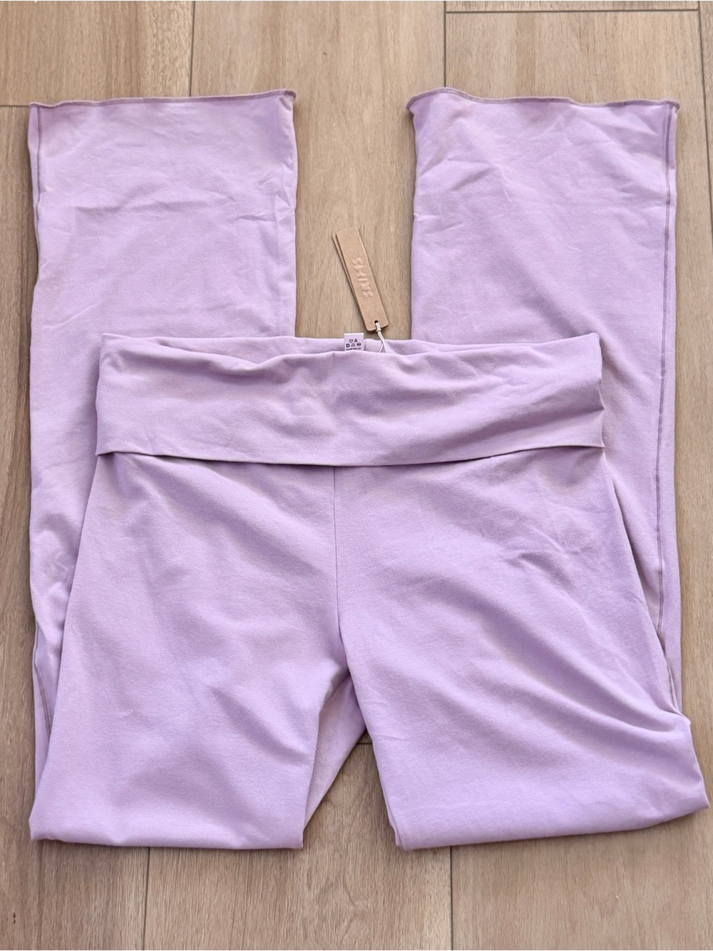 New Skims Pants XL
